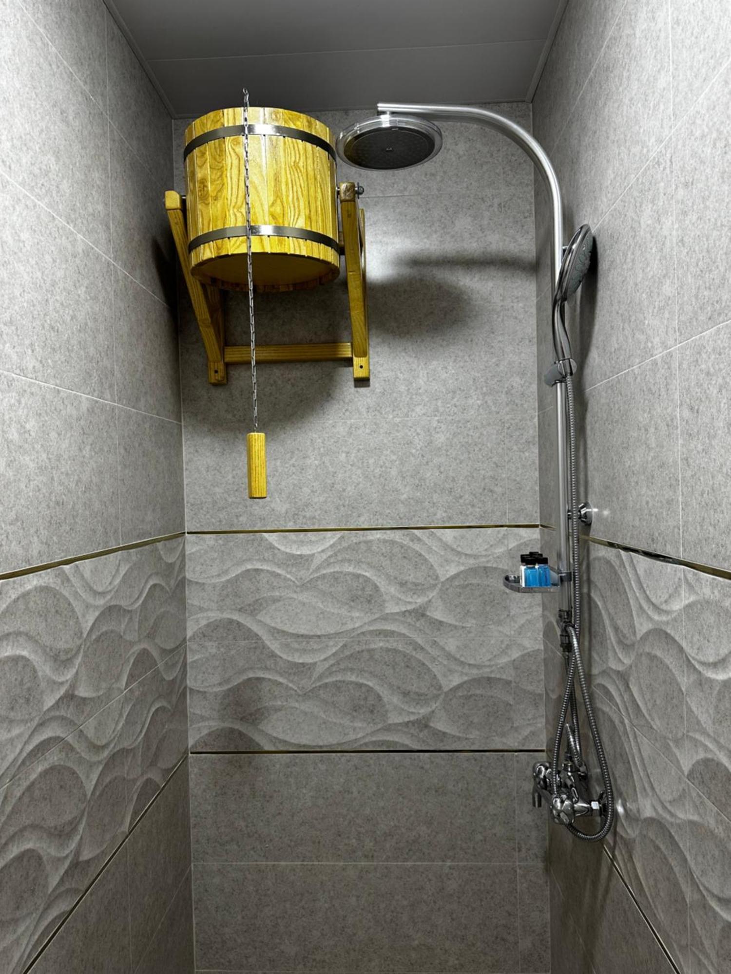 Harris Hotel Spa&Fitness 塔什干 外观 照片